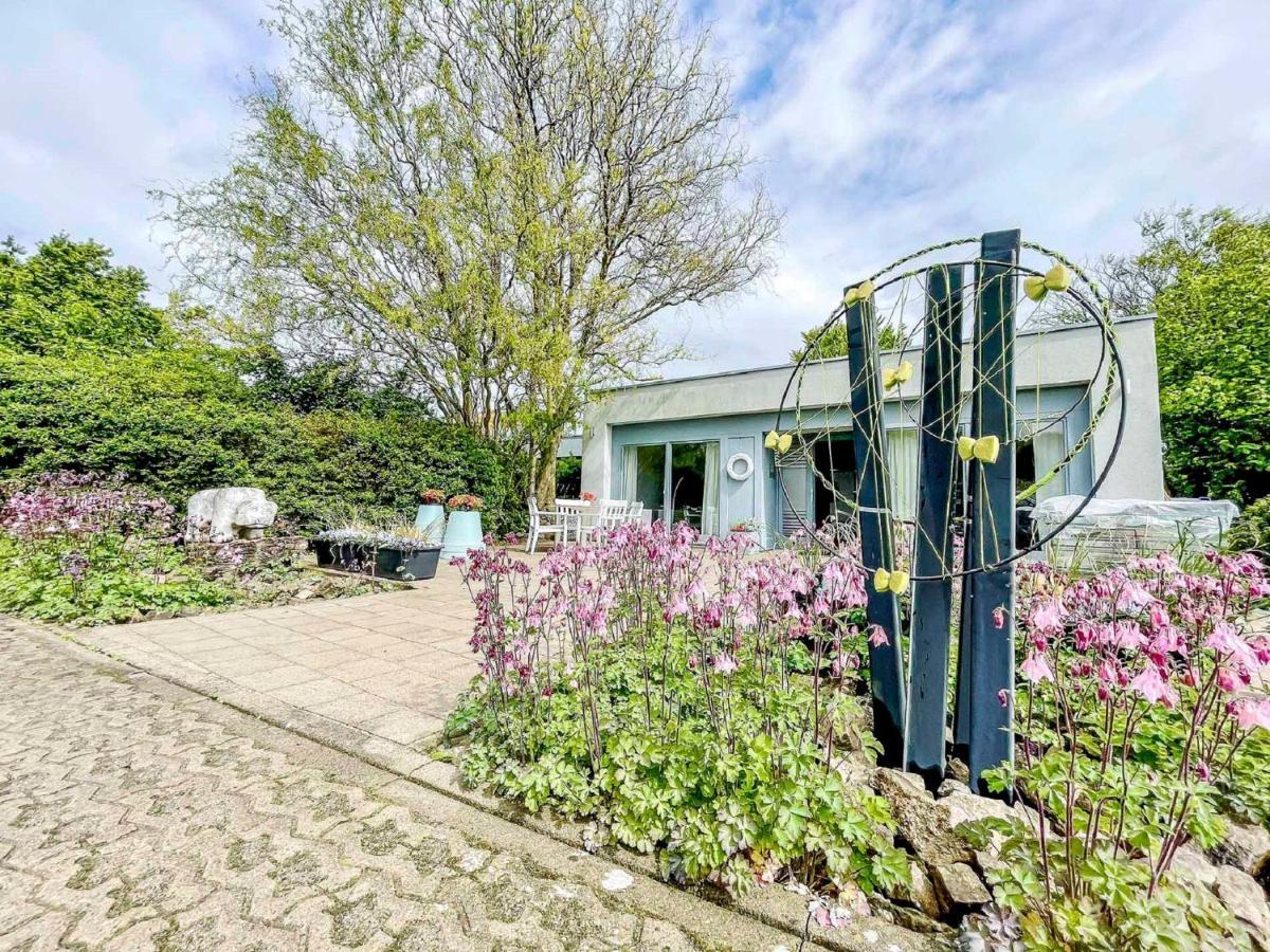Ferienbungalow Iwele Holiday home Marktbreit